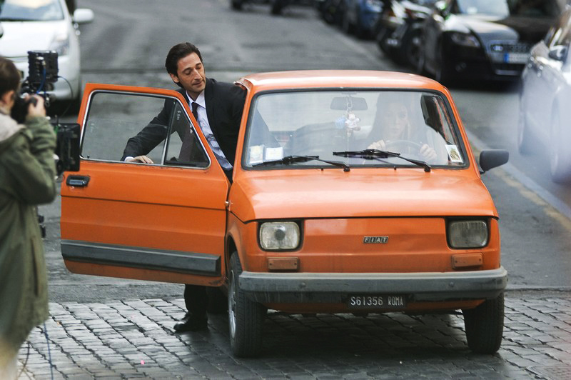 On the set of Paul Haggis' new movie The Third Person, Maluch can easily manoeuvre Rome's streets while holding 1.85 m (6 ft) worth of Adrien Brody, photo: EMANUELEPHOTO / Splash News / East News